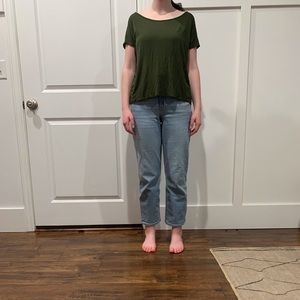 Free Kisses Woman’s medium green tee shirt